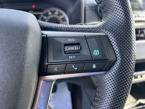 Used 2023 Mitsubishi Outlander SE image 20