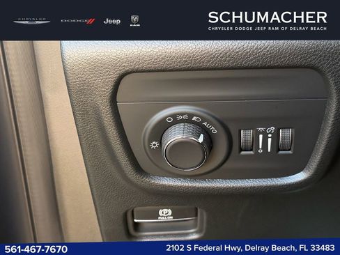 New 2025 Jeep Grand Cherokee L Altitude RWD image 25
