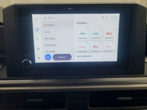 Used 2025 Toyota 4Runner SR5 image 30