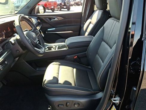 New 2026 Chevrolet Traverse High Country image 10