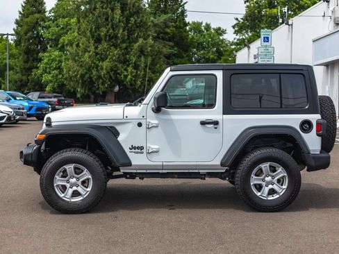 Used 2021 Jeep Wrangler Sport AWD/4WD image 10