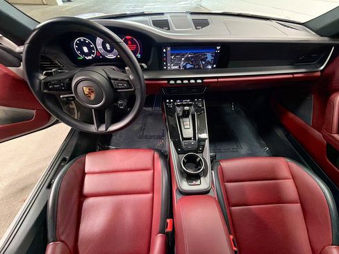 Certified 2025 Porsche 911 Carrera RWD image 15
