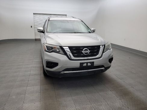 Used 2018 Nissan Pathfinder S FWD image 14