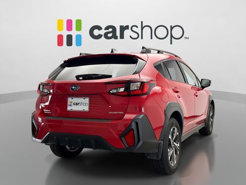 Used 2024 Subaru Crosstrek 2.0i Premium AWD/4WD image 5