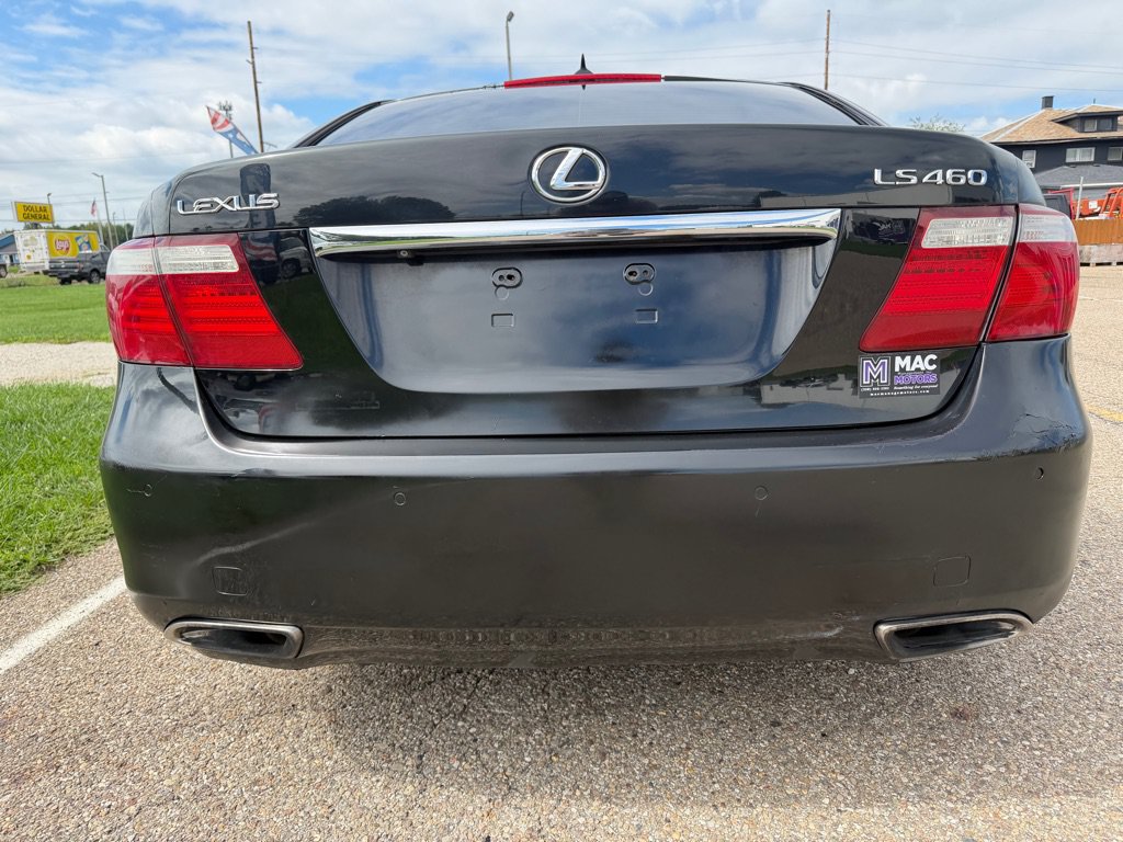 Used 2007 Lexus LS 460 w/ Comfort Pkg RWD image 14