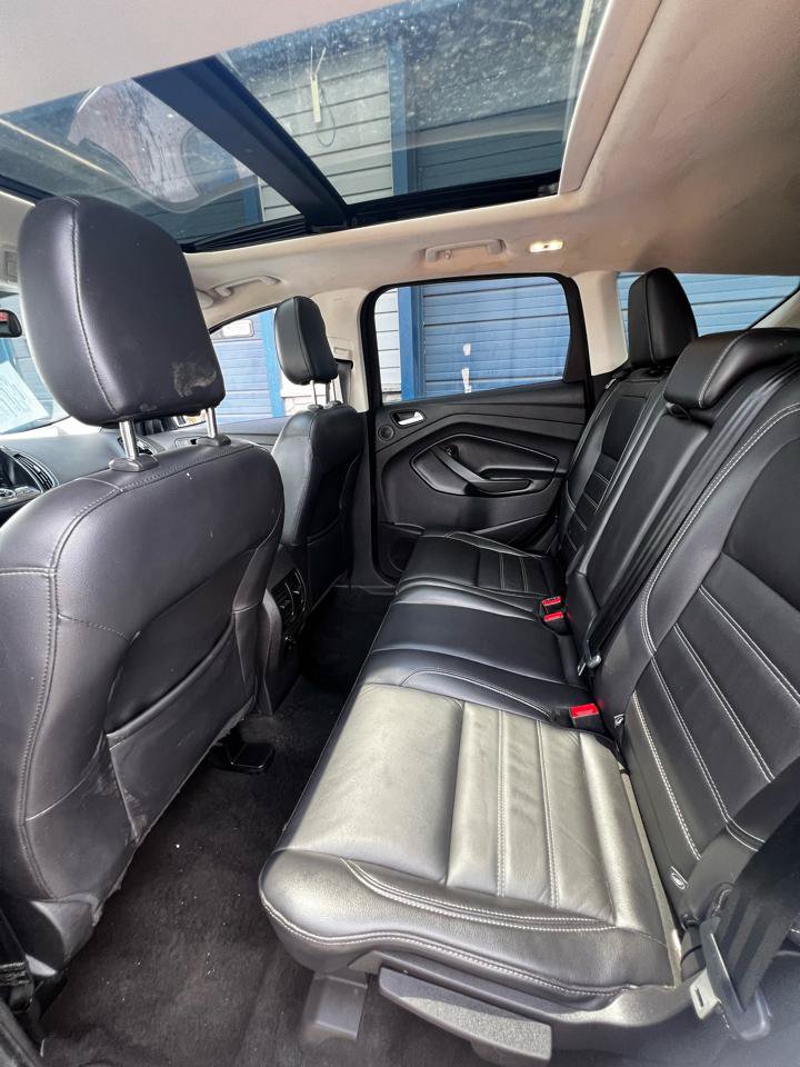 Used 2019 Ford Escape Titanium AWD/4WD image 7