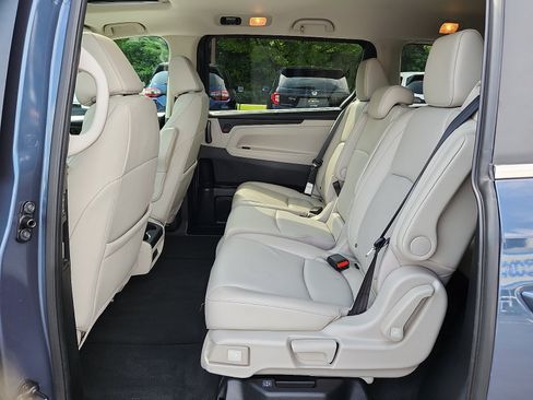 Certified 2025 Honda Odyssey EX-L image 10