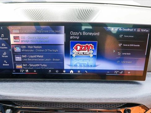 Certified 2025 BMW 330i xDrive Sedan w/ M Sport Package image 15