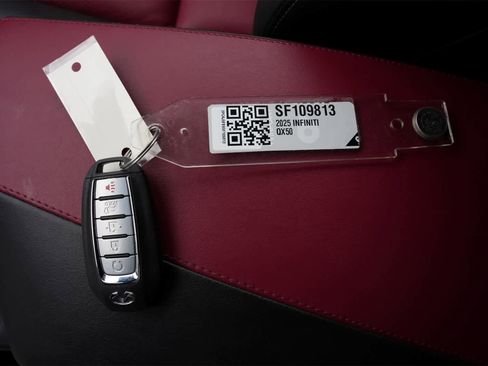 Certified 2025 INFINITI QX50 Sport w/ Cargo Package image 29