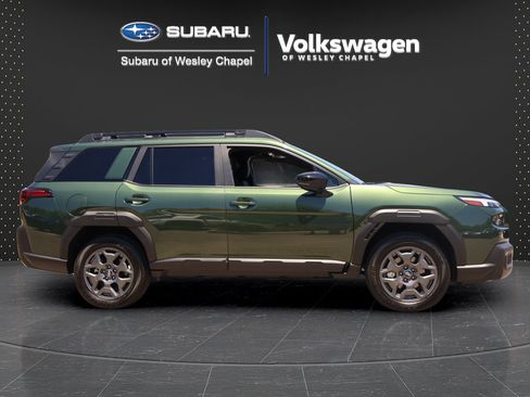 Certified 2026 Subaru Outback Premium AWD/4WD image 9