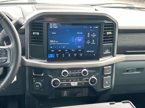 Used 2025 Ford F150 XLT w/ Equipment Group 301A Standard AWD/4WD image 17