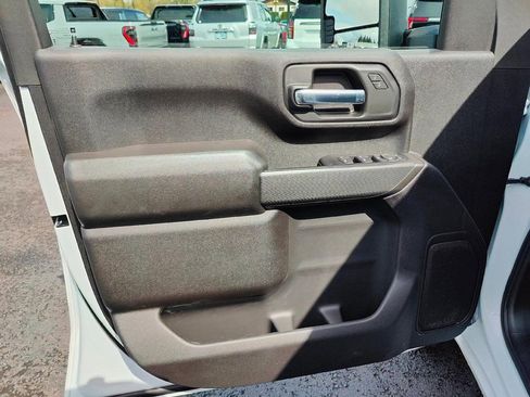 Used 2025 GMC Sierra 3500 Pro w/ Convenience Package image 22