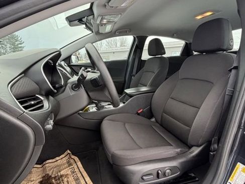 Used 2023 Chevrolet Malibu LT image 11