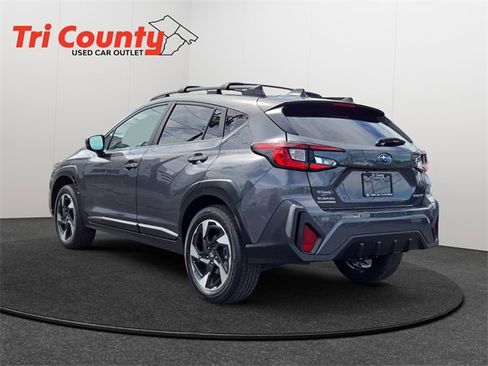 Used 2024 Subaru Crosstrek 2.5i Limited image 5