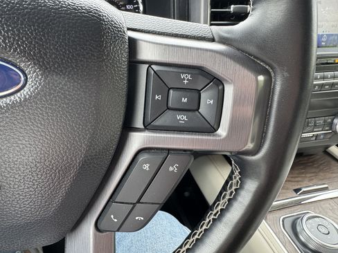 Used 2021 Ford Expedition Platinum AWD/4WD image 14