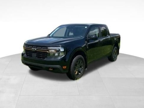 Used 2024 Ford Maverick Tremor w/ Tremor Off-Road Package image 3