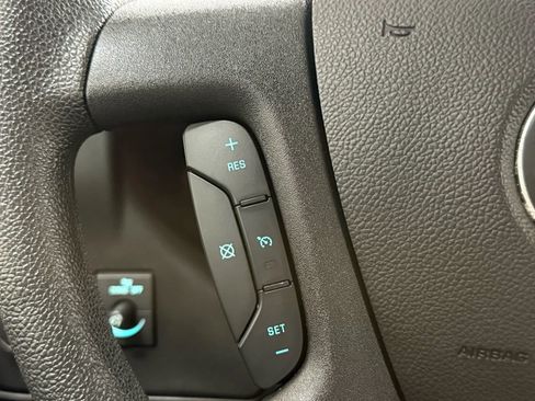 Used 2021 Chevrolet Express 2500 w/ Driver Convenience Package image 23