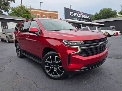 Used 2021 Chevrolet Tahoe RST w/ Luxury Package AWD/4WD image 2