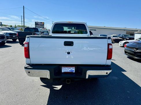 Used 2015 Ford F250 XLT w/ XLT Value Package AWD/4WD image 4