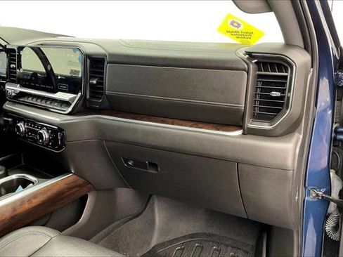 Used 2022 GMC Sierra 1500 SLT w/ SLT Premium Package image 15