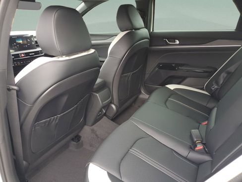 New 2026 Kia K5 GT-Line image 6