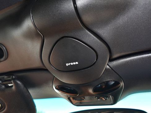 Used 2001 Porsche Boxster S image 69