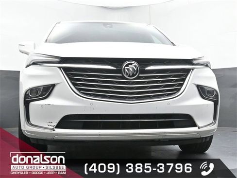 Used 2022 Buick Enclave Premium image 17