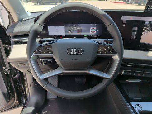 Used 2026 Audi Q3 quattro 2.0T AWD/4WD image 16