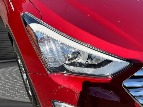 Used 2015 Hyundai Santa Fe GLS AWD/4WD image 30