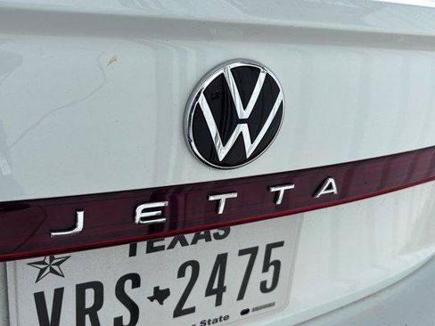 Used 2025 Volkswagen Jetta S FWD image 10