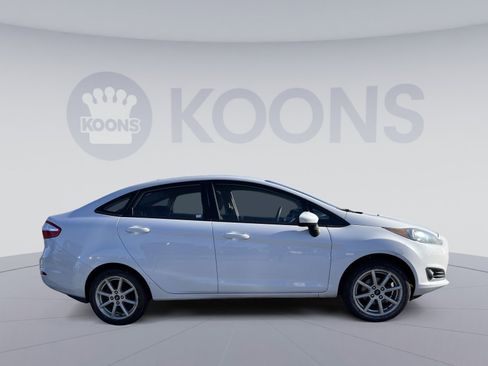 Used 2019 Ford Fiesta SE w/ Equipment Group 201A image 8