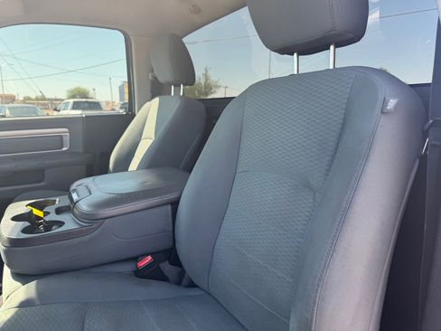 Used 2014 RAM 1500 Express image 24