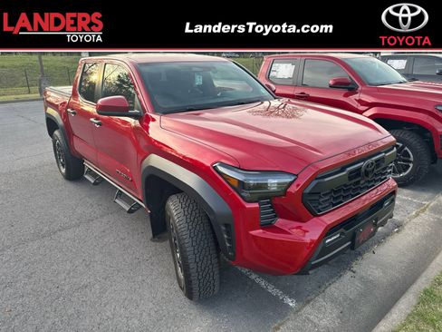 Certified 2024 Toyota Tacoma TRD Off-Road image 1