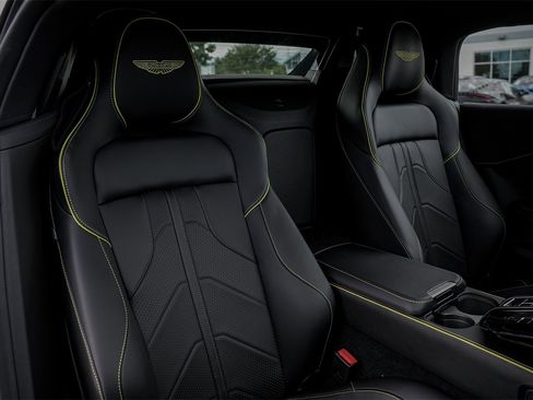 New 2026 Aston Martin V8 Vantage Roadster image 36