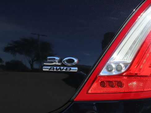 Used 2014 Jaguar XJ L Portfolio image 10