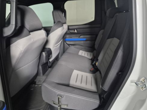 New 2025 Toyota Tacoma TRD Off-Road image 40