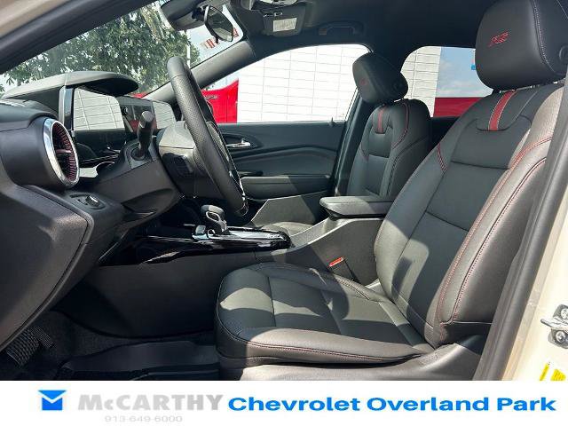 New 2026 Chevrolet Trax RS FWD image 17