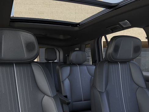 New 2026 Cadillac Vistiq Sport w/ LPO, Floor Liner Package AWD/4WD image 24
