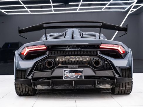 Used 2023 Lamborghini Huracan STO RWD image 27
