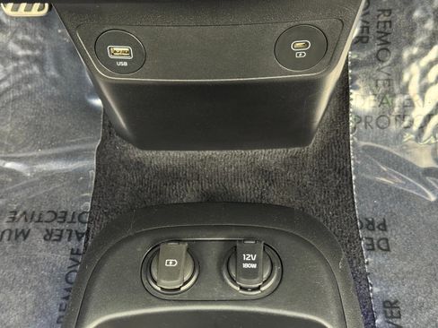 Used 2024 Kia EV6 GT-Line image 29