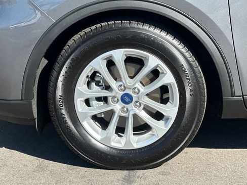 Used 2022 Ford Escape SE image 28