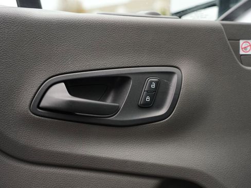 Used 2020 Ford Transit 150 XL RWD image 26