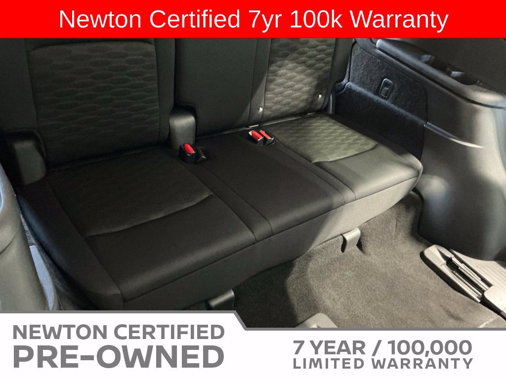 Used 2024 Nissan Pathfinder SV FWD image 19