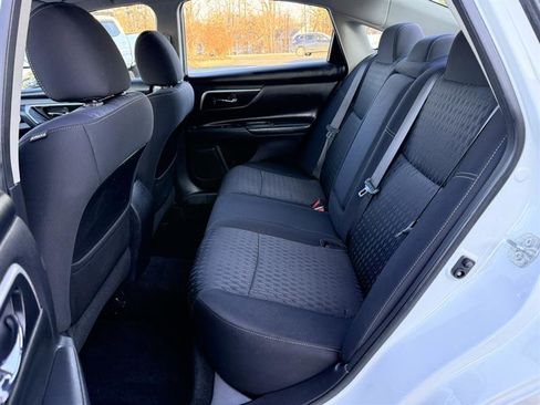Used 2018 Nissan Altima 2.5 SV image 18