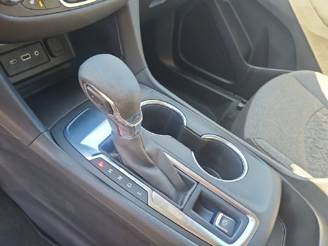 Used 2024 Chevrolet Equinox LT FWD image 23