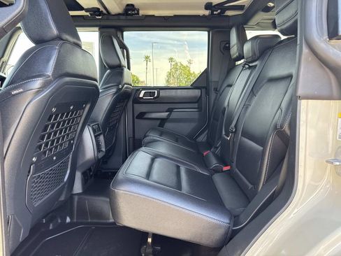 Certified 2025 Ford Bronco Badlands image 23