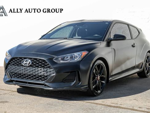Used 2019 Hyundai Veloster Turbo R-Spec image 1