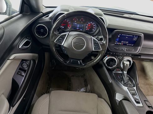 Used 2023 Chevrolet Camaro LT image 17