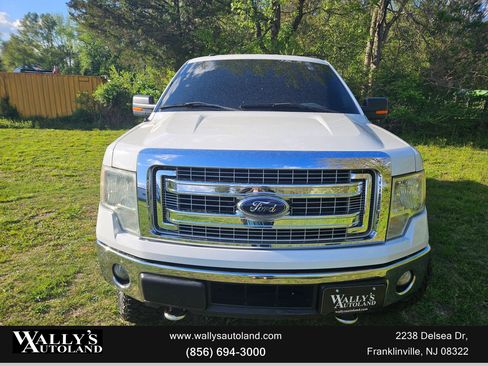 Used 2014 Ford F150 XLT w/ XLT Chrome Package AWD/4WD image 5