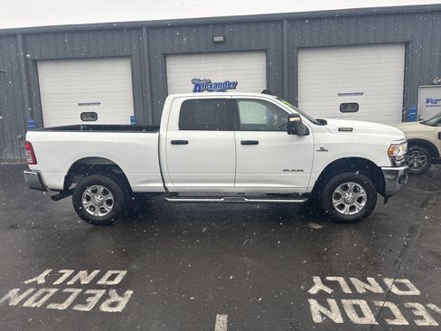Used 2024 RAM 2500 Big Horn image 2